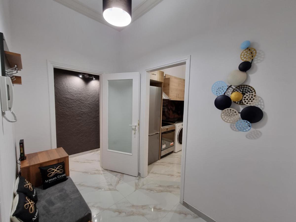 Arman Group Arya Apartment เอเธนส์ ภายนอก รูปภาพ